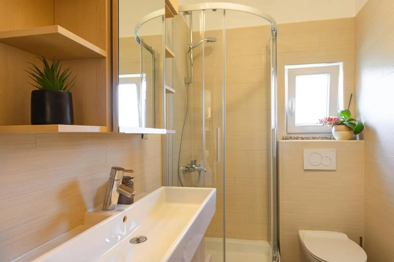 Apartments Morozin Krk Town Kroatien