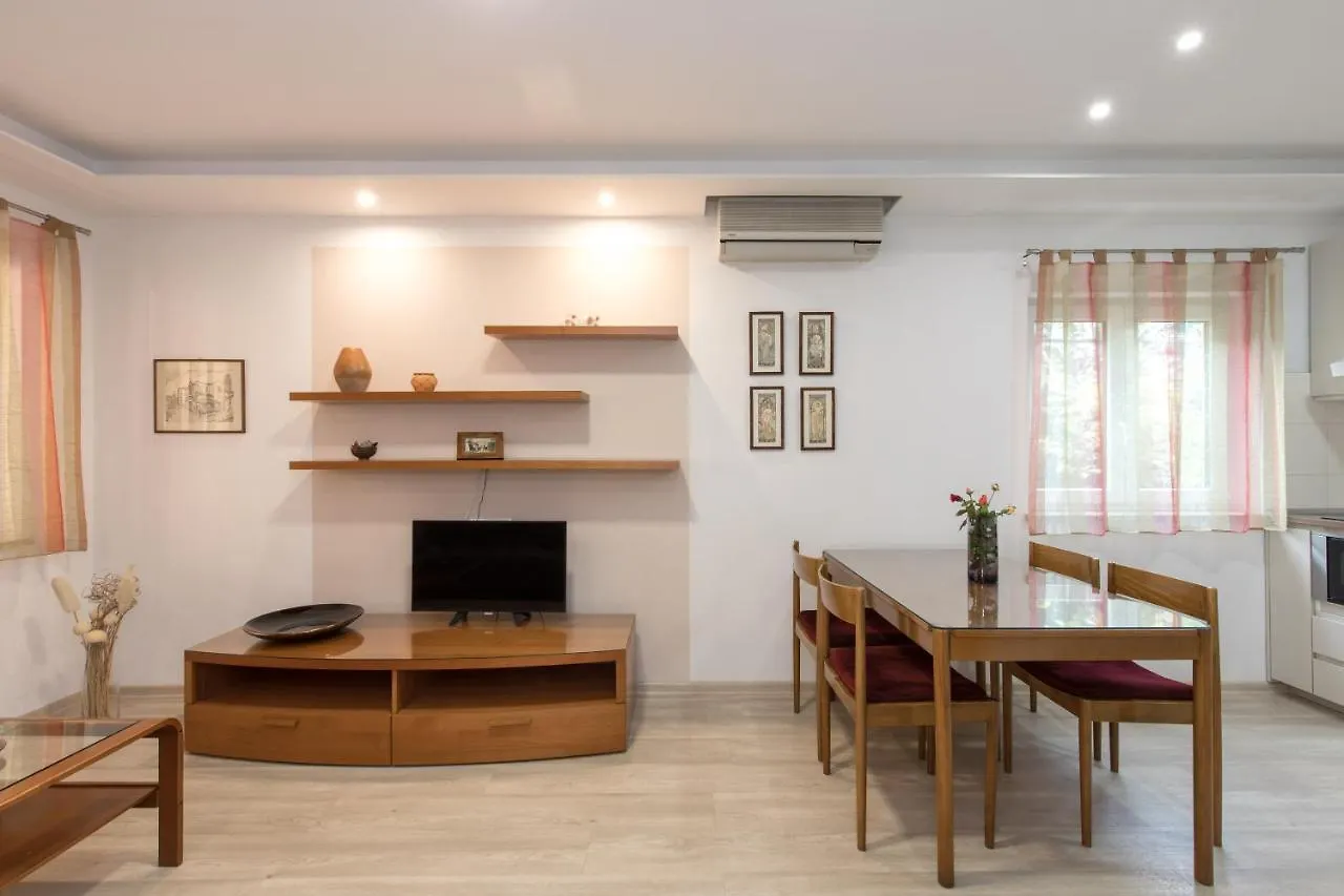 Apartments Morozin Krk Town