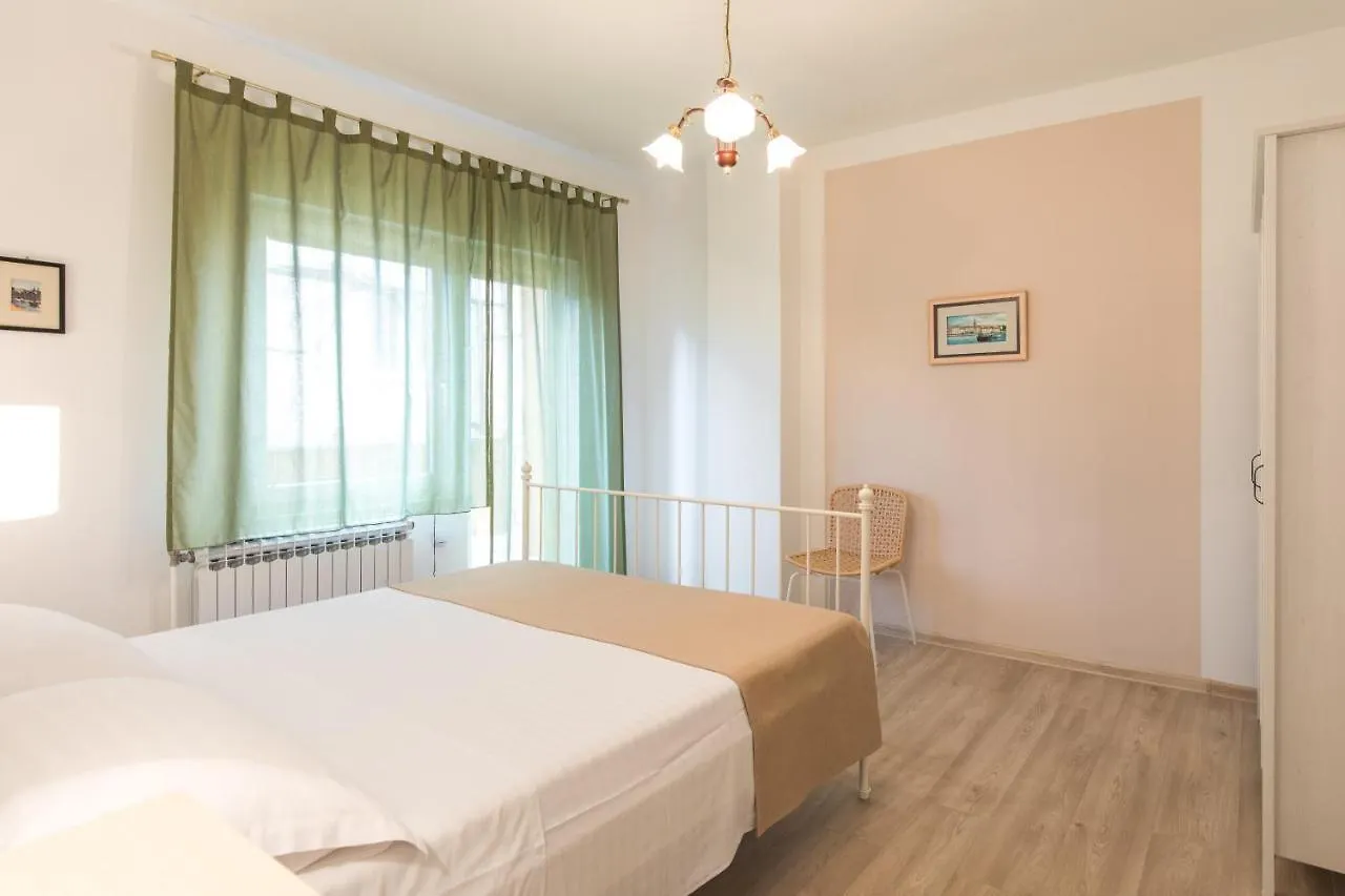Apartments Morozin Krk Town Kroatien