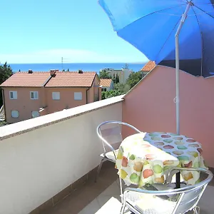 Murgic Apartment