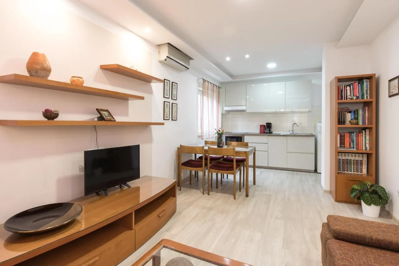 Apartments Morozin Krk Town Kroatien